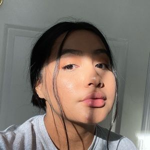 Meet your Posher, Julissa